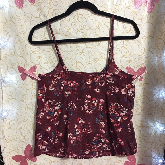 Hollister Tank - Picture 3 of 5